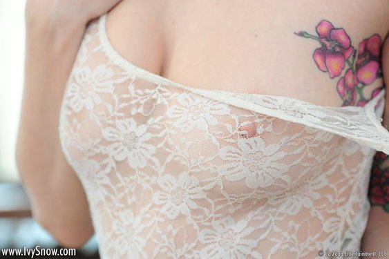 Ivy Snow White Lace - 05