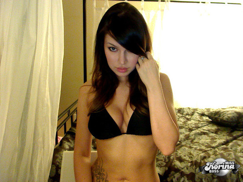 Korina Hot Webcam Bikini Shoots - 00