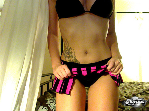 Korina Hot Webcam Bikini Shoots - 02