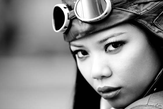 Miss Luana Lani Aviator - 04