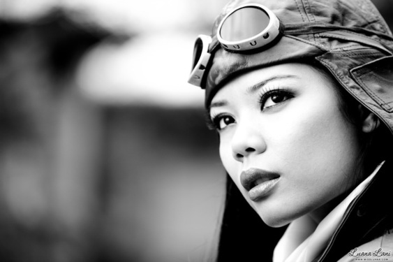 Miss Luana Lani Aviator - 05