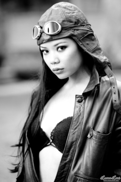 Miss Luana Lani Aviator - 10