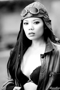 Miss Luana Lani Aviator - 13