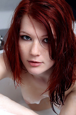 Lynette in "Lynette For MC-Nudes" via mc-nudes.com