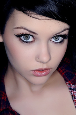 Mellisa Clarke in "Mellisa Clarke in Sexy Black Lace" via mellisa-clarke.com