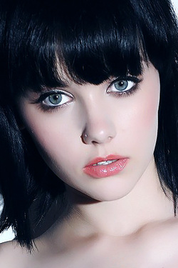 Mellisa Clarke in "Mellisa Clarke Leopard Print" via mellisa-clarke.com