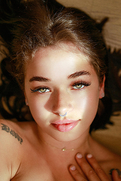 Katysancheskiiiii in "Seductive Eyes" via Suicide Girls