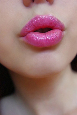 Ivy Snow in "Ivy Snow Girly Webcam Shots" via ivysnow.com